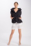 Short down vest in black matte