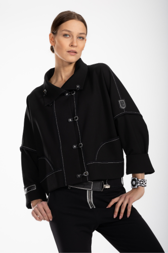 kurtka pudełko czarna  (4).png