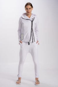 Hoodie in white with leather inserts